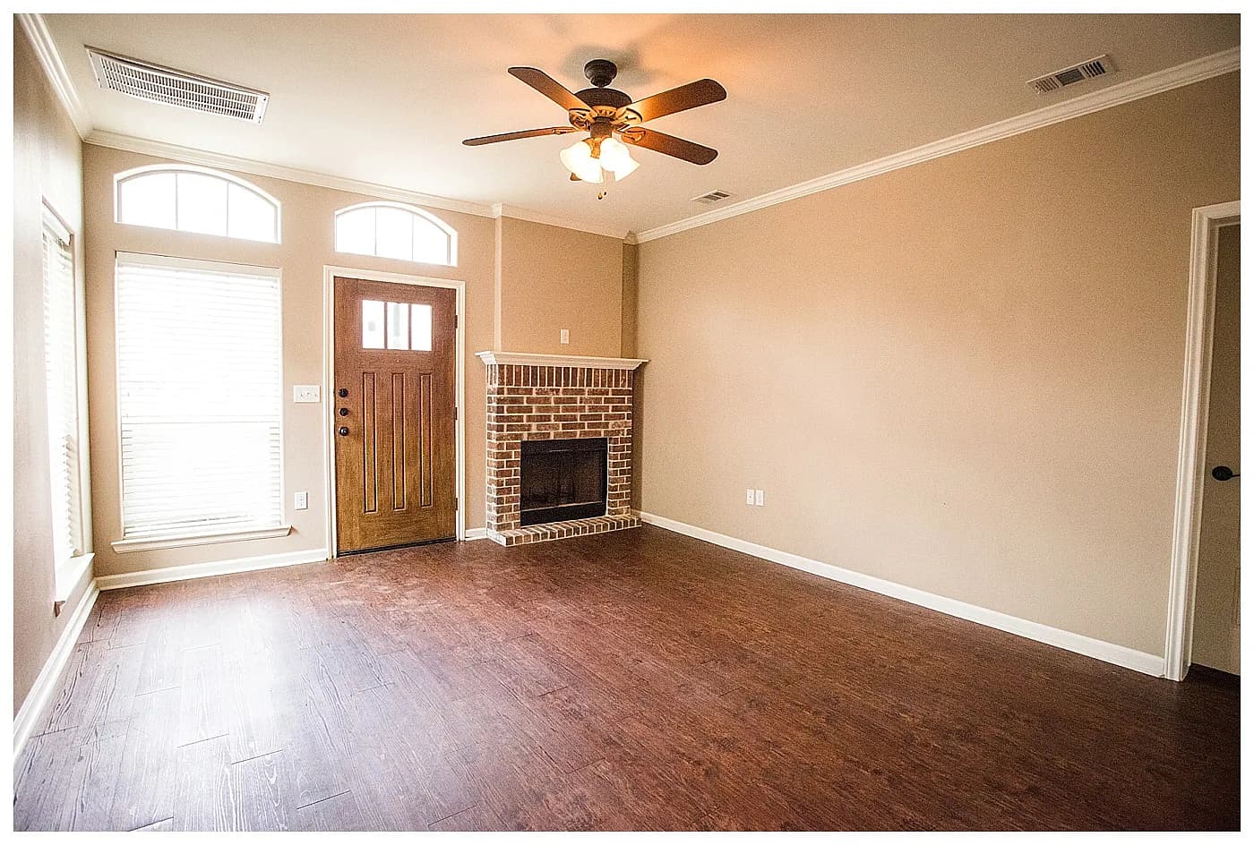 1018 Foster Ave - 7