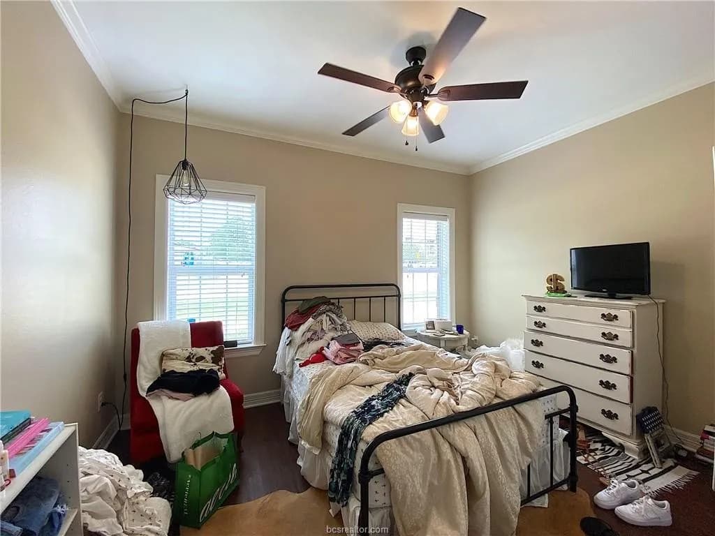3701 College Main Street - 5